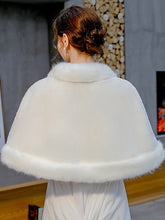 Schal Aus Kunstfell Für Besondere Anlässe