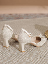 Elegante Brautschuhe mit Perlen und Blockabsatz für Damen