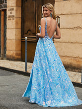 Mit Schlitzen verziertes Blumen Sweep Zugkleid Blau