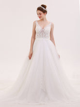 Durchsichtiges Brautkleid mit V-Ausschnitt Elfenbein