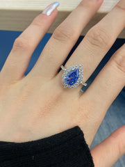 2 Karat Strahlender Birnen-Saphir-Verlobungsring