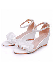 Weiße Blumen Offene Zehen Knöchelriemen Strand Sandalen