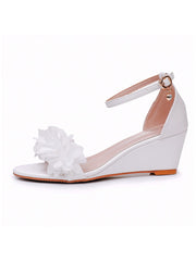Weiße Blumen Offene Zehen Knöchelriemen Strand Sandalen