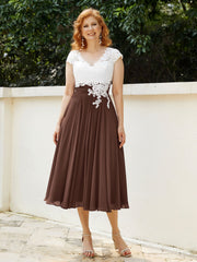 V-Ausschnitt Chiffon Kleid mit Elfenbein Appliqued Mieder Schokolade
