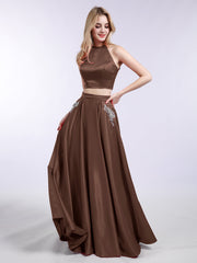 Zweiteiliger Satin Ballkleid mit Tasche Schokolade