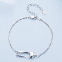 Armbandkette aus Sterlingsilber mit Herznadel