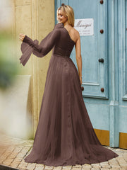 Geschichtetes Blumen One-Shoulder A-Linie Tüllkleid Schokolade