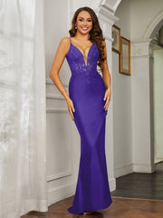 Tiefer V-Ausschnitt Applique Etui-Linie Kleid Regentschaft