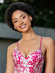 Rosa quadratische Roségold-Ohrringe