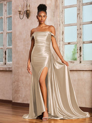 Schulterfrei Stretch-Satin Kleid mit Schleppe Taupe