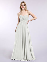 Trägerloser Ausschnitt Chiffon mit Applique Kleid Elfenbein