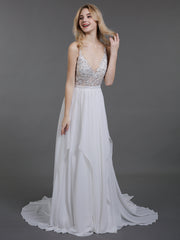 V-Ausschnitt Chiffon Brautkleid mit Perlen Champagner