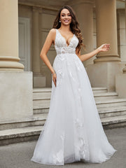 V-Ausschnitt Spitze Applique Tüll Brautkleid Champagner
