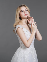 Offener Rücken Tüll Brautkleid mit Capped Ärmels Elfenbein