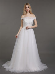 Off-The-Schulter Spitze und Tüll Brautkleid Champagner