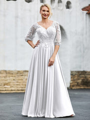 Halbarm Spitzenoberteil Plissee Kleid Weiß