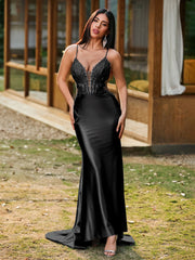 Tiefer V-Ausschnitt Applikationen Stretch-Satin Meerjungfrau Kleid Schwarz