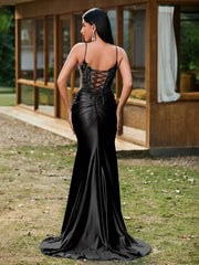 Tiefer V-Ausschnitt Applikationen Stretch-Satin Meerjungfrau Kleid Schwarz