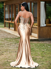 Tiefer V-Ausschnitt Applikationen Stretch-Satin Meerjungfrau Kleid Champagner