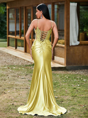 Tiefer V-Ausschnitt Applikationen Stretch-Satin Meerjungfrau Kleid Narzisse