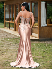 Tiefer V-Ausschnitt Applikationen Stretch-Satin Meerjungfrau Kleid Perlrosa