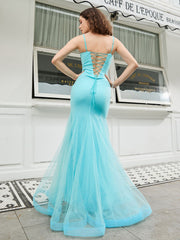 V-Ausschnitt Appliziertes Transparentes Korsett Meerjungfrau-Kleid Spa