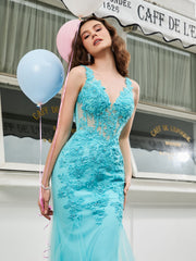 V-Ausschnitt Appliziertes Transparentes Korsett Meerjungfrau-Kleid Spa