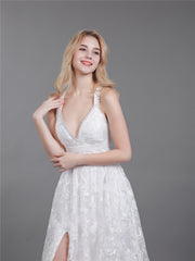 Spitze Brautkleid mit niedrigem Rücken und Schlitz Weiß