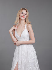 Spitze Brautkleid mit niedrigem Rücken und Schlitz Elfenbein