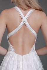 Spitze Brautkleid mit niedrigem Rücken und Schlitz Elfenbein