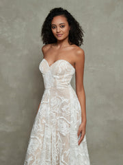 Trägerlos Vintage Spitze Brautkleider mit herzförmigem Ausschnitt Elfenbein