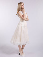 Illusion Ausschnitt Spitze Kurz Brautkleid mit Bowknot Champagner