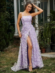 Quadratischer Ausschnitt Sweep-Zug Blumen Kleid mit Schlitz Narzisse
