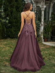 Herzform Applique Oberteil Sweep-Zug Kleid Cabernet