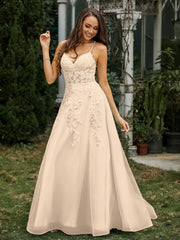 Herzform Applique Oberteil Sweep-Zug Kleid Champagner Übergröße