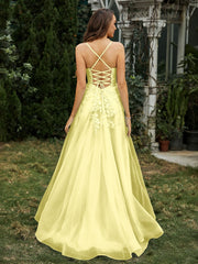 Herzform Applique Oberteil Sweep-Zug Kleid Narzisse