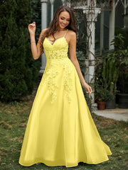 Herzform Applique Oberteil Sweep-Zug Kleid Zitrone