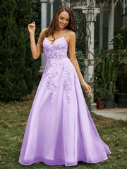 Herzform Applique Oberteil Sweep-Zug Kleid Lila