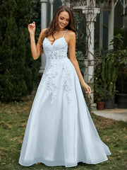 Herzform Applique Oberteil Sweep-Zug Kleid Nebel