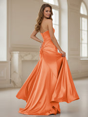 Gebrannte Orange
