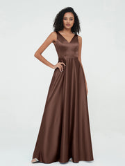 A-Linie V-Ausschnitt Maxi Satin Kleider mit Taschen Schokolade