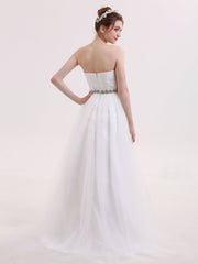 Herz-Ausschnitt Brautkleid mit Perlenstickerei Schärpen Weiß