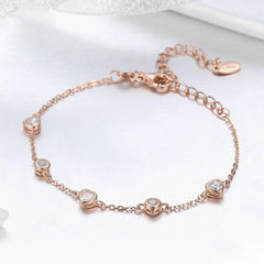 Rosévergoldete Charm-Armbänder als Geschenk für Brautjungfern