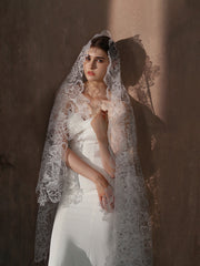 One Layer Ivory Lace Bridal Wedding Veil