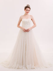 Trägerloser Ausschnitt Perlenstickerei Brautkleid Champagner