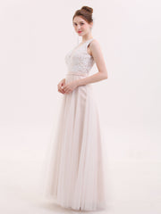 V-Ausschnitt Spitze Mieder Lang Kleid mit Tüll Rock Champagner