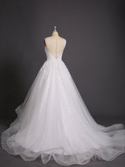 Spitze und Tüll Brautkleid mit Illusion Ausschnitt Elfenbein