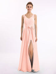 V-Ausschnitt Chiffon Bowknot Kleid mit Schlitz Perlrosa