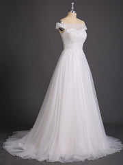 Off-The-Schulter Spitze und Tüll Brautkleid Champagner