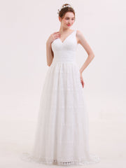 V-Ausschnitt Vitange Spitze Boho Brautkleid Elfenbein